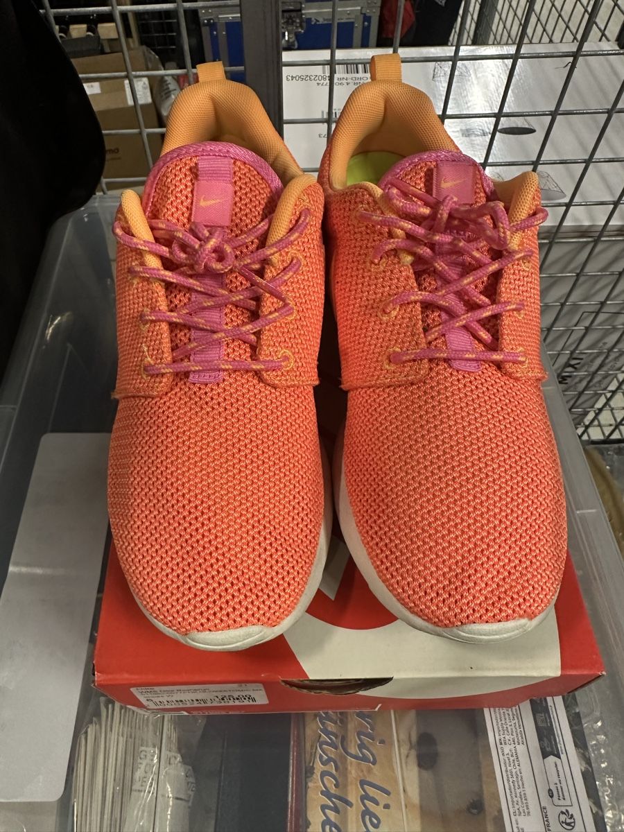 Nike Scarpe da uomo: Nike Rosherun Gr. 36.5 – Usato da Bern venduto da Shininglove 1