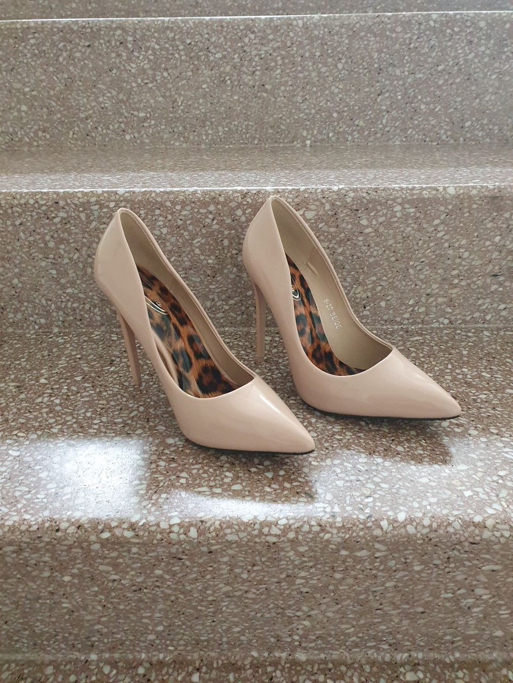 Scarpe da donna: Highheels neu – Nuovo e nell'imballaggio originale da Oberrieden venduto da fer_j9f9
