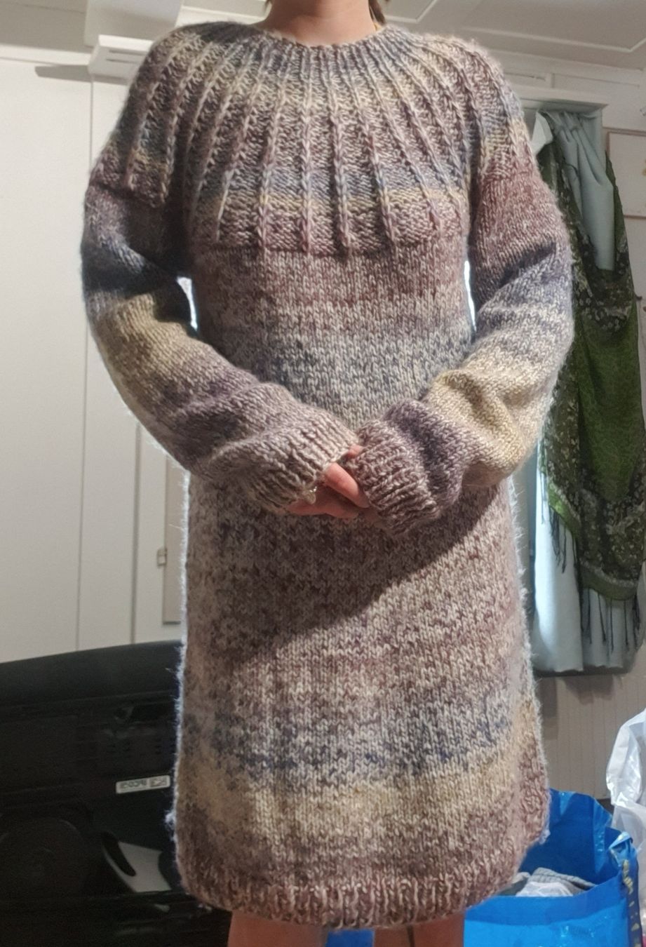 Vestiti: Gestricktes Kleid lang, Handgemacht – Nuovo (secondo la descrizione) da Langnau i. E. venduto da angela_moana 2