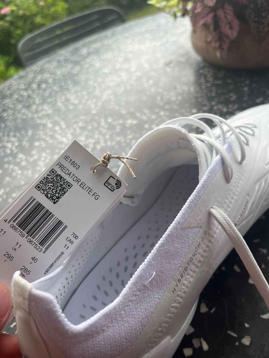 Adidas Chaussures hommes: Predator Elite FG 45 1/2 – Neuf avec emballage d'origine à Vaduz par jon_vy5m 2