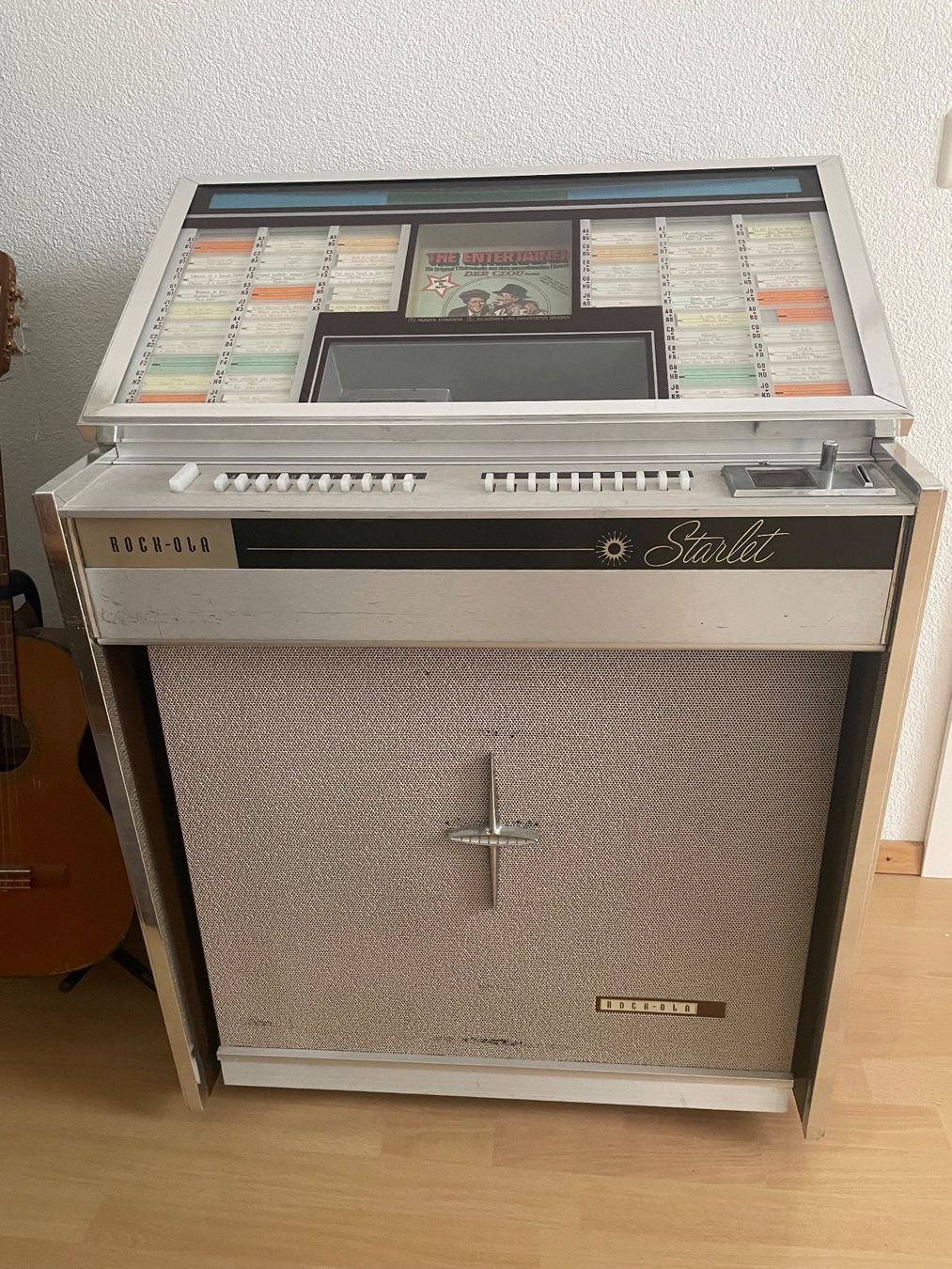 Musiktruhen: Rock-Ola Musikbox – Gebraucht aus Zetzwil von vregu01