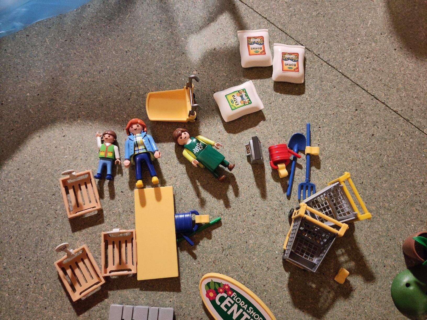 Playmobil Giocattoli: Playmobil Gartencenter – Usato da Münchenbuchsee venduto da gle_fdh7 3