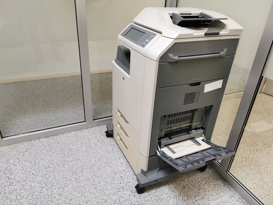 HP Color LaserJet 4730 MFP | Kaufen auf Ricardo
