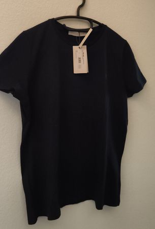 Dunkelblaues Damen T-Shirt Grösse L mit Etikett Sommer-Look