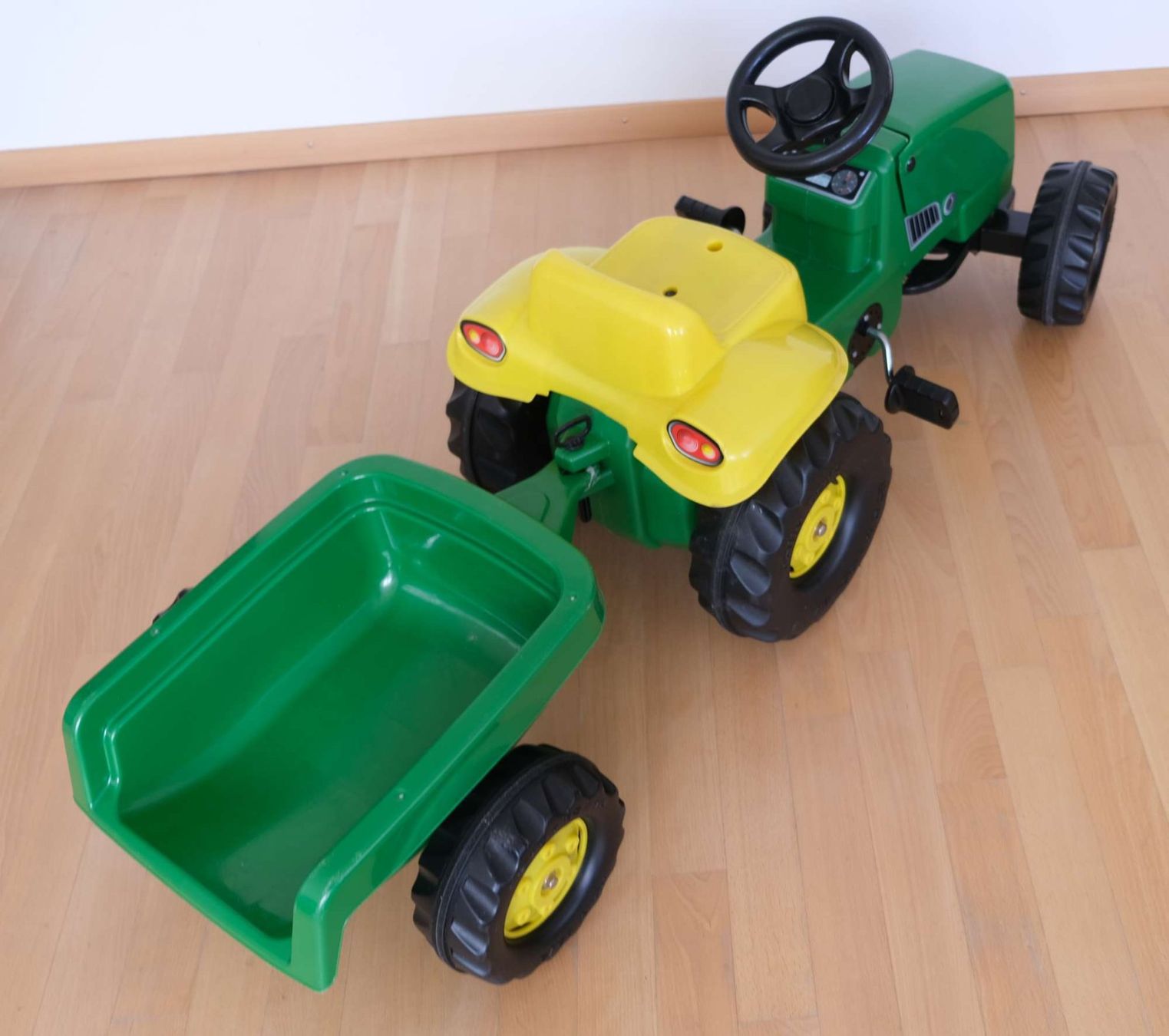 Rolly Toys Veicoli per bambini: Rolly Toys Trettraktor John Deere – Usato da Stäfa venduto da cka_5r5z 2