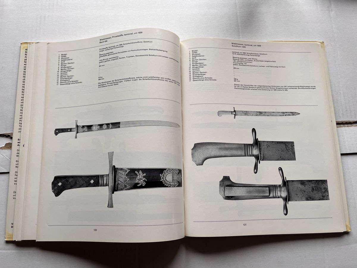Livres: Griffwaffen Schweizer Armee – D'occasion à Maienfeld par DivicoHelveticus 4