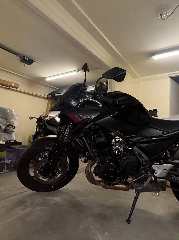 Kawasaki Strada: Kawasaki Z650 – Usato da Sursee venduto da lar_v77q 3