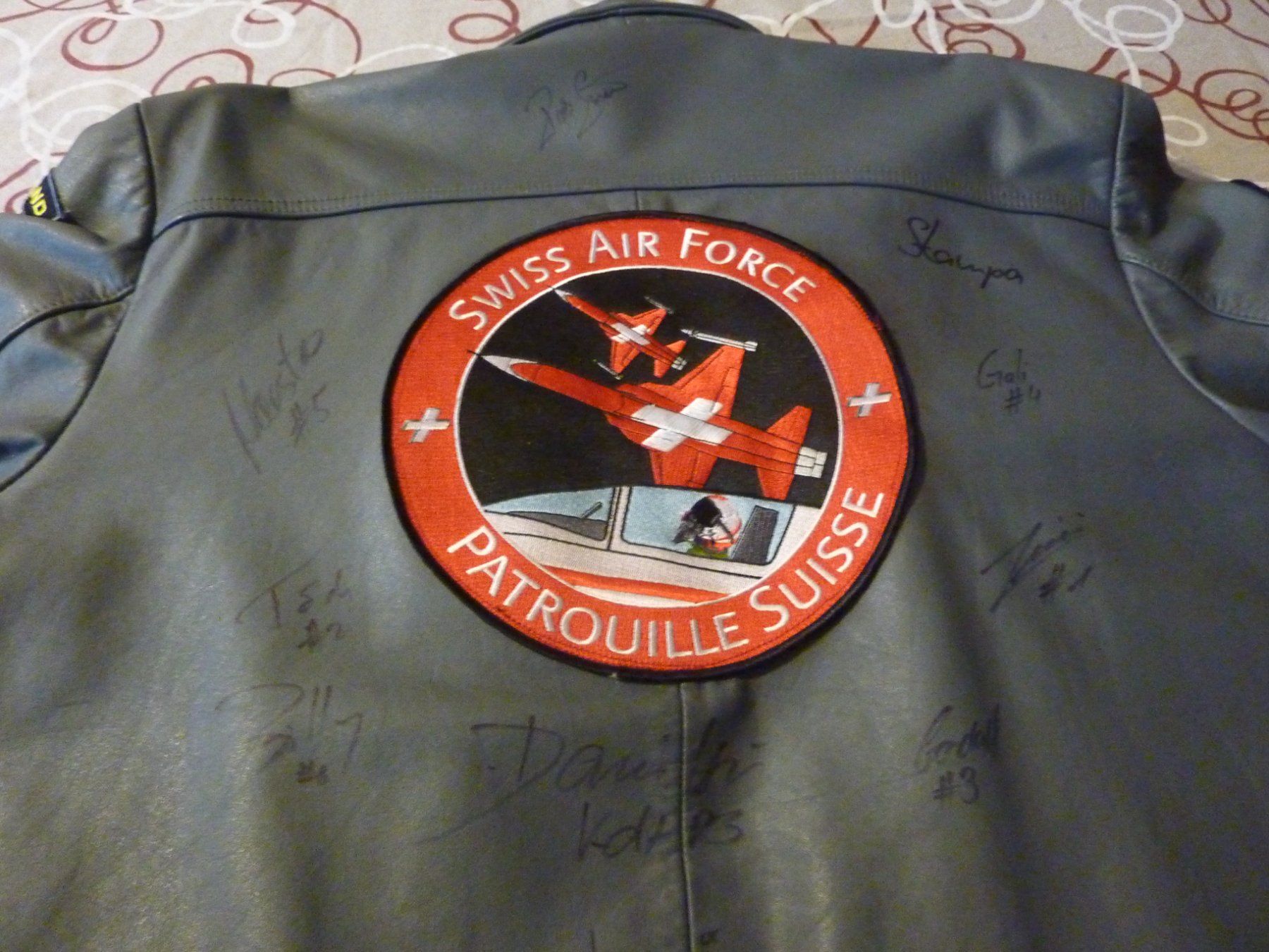 Hunter Giacche: Leder Pilotenjacke  Gr.M ( Hunter/Tiger) – Usato da Zürich venduto da Cynthiana