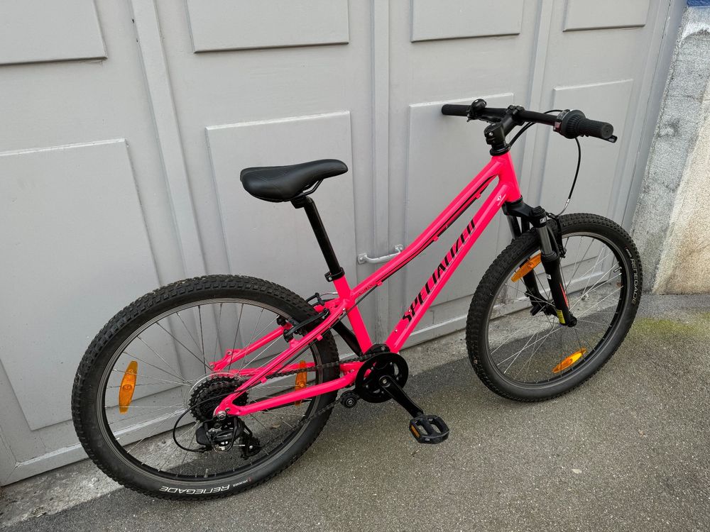 Specialized Hotrock Pink 24 Zoll in Topzustand (Gebraucht) in Zürich ...