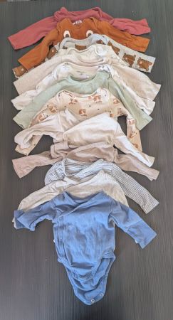 Lot de 13 bodies bébé manches longues, occasion