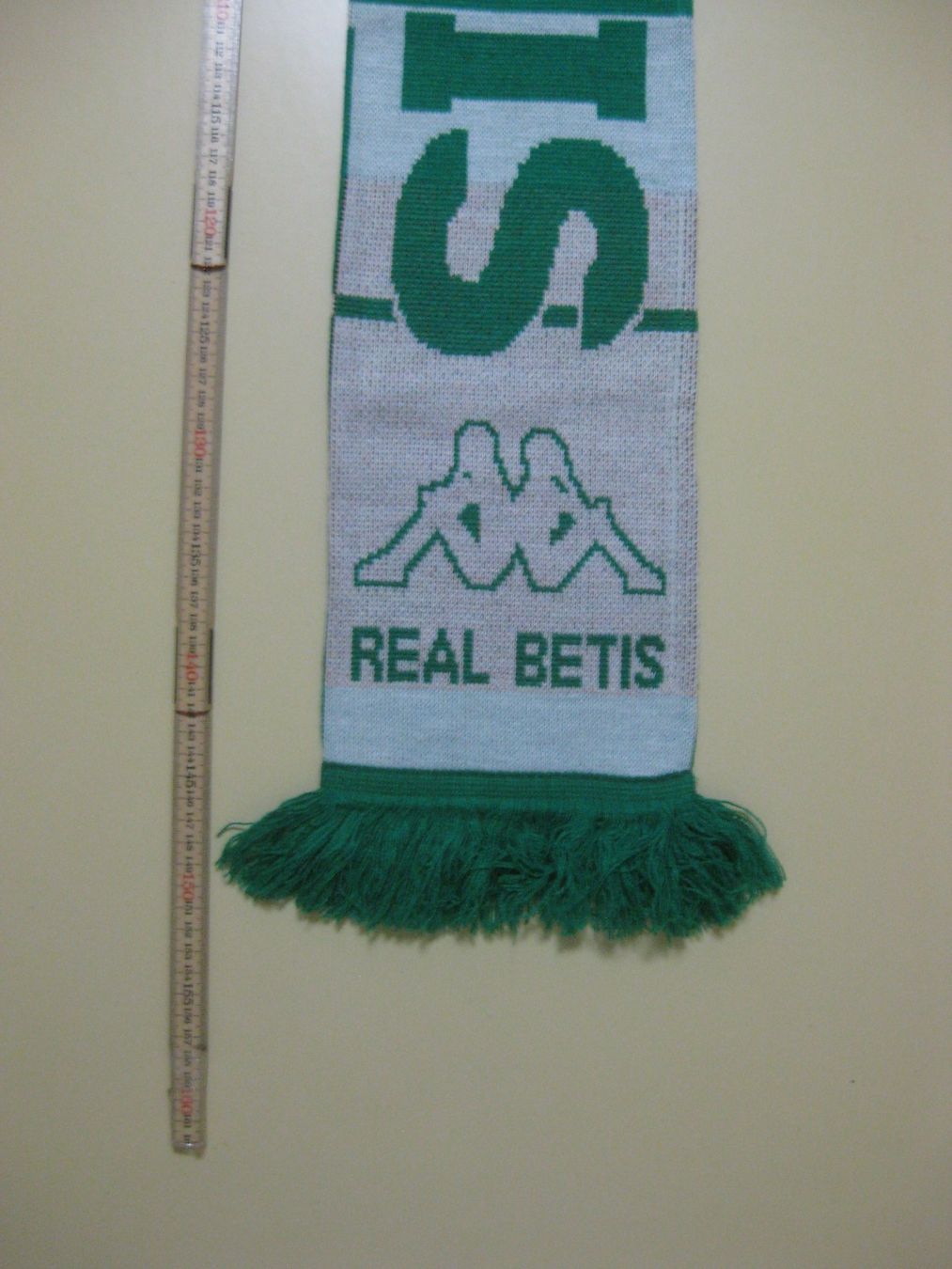 Foulard & Sciarpe: Fussball Schaal Spanien / REAL BETIS – Nuovo (secondo la descrizione) da Münchenbuchsee venduto da neuwertig-gespart 1