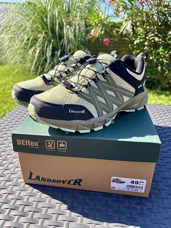 Landrover Scarpe da donna: Chaussures randonnée Landrover 38 neuves – Nuovo e nell'imballaggio originale da Perroy venduto da barballalla