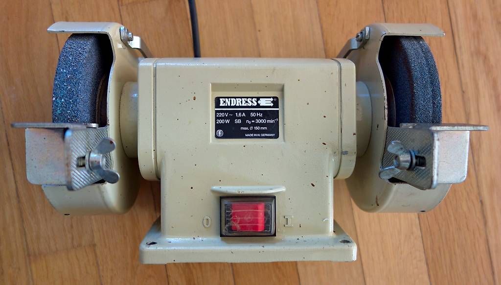 Smerigliatrici & Lucidatrici: Endress Doppelschleifer 200W SB / Max Ø150mm – Usato da Uitikon Waldegg venduto da elj_q22m 1