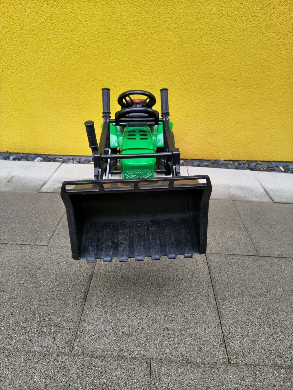 Véhicules pour enfants: Kinder Traktor – Défectueux à Rothrist par giw_l58l 3