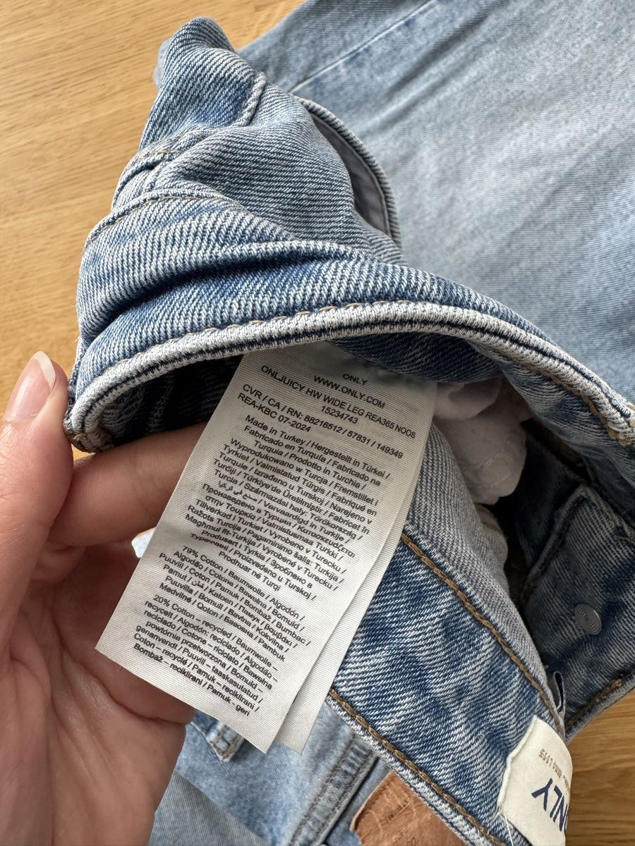 Only Jeans: ONLY Jeans (27/34)  – Usato da Oberuzwil venduto da lynni_97 3
