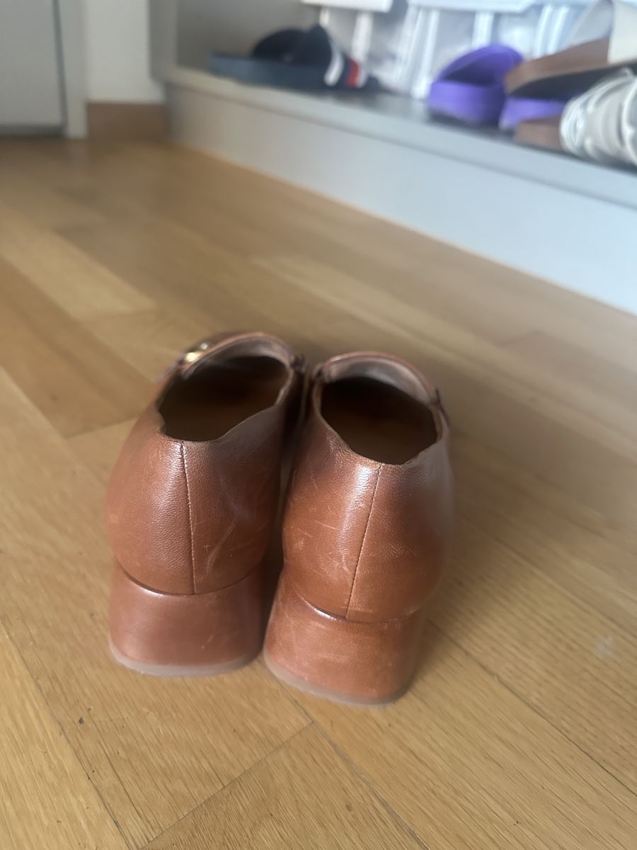 Tamaris Scarpe da donna: Tamaris Pumps cognac Leder Absatzschuhe – Usato da Zürich venduto da Luzern033 3