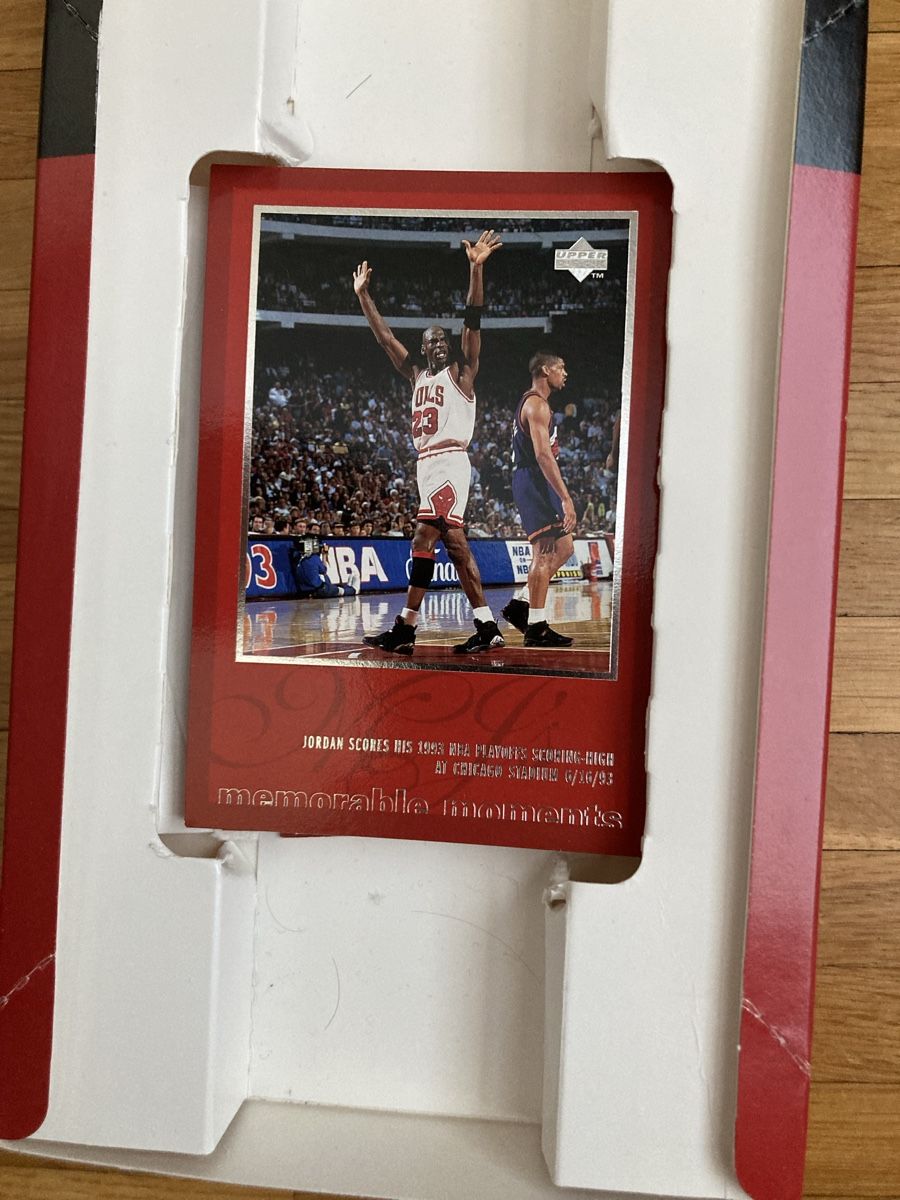Jordan Carte collezionabili: Upper Deck Michael Jordan championship journals – Nuovo (secondo la descrizione) da Villars sur Glâne venduto da billbaroud 2