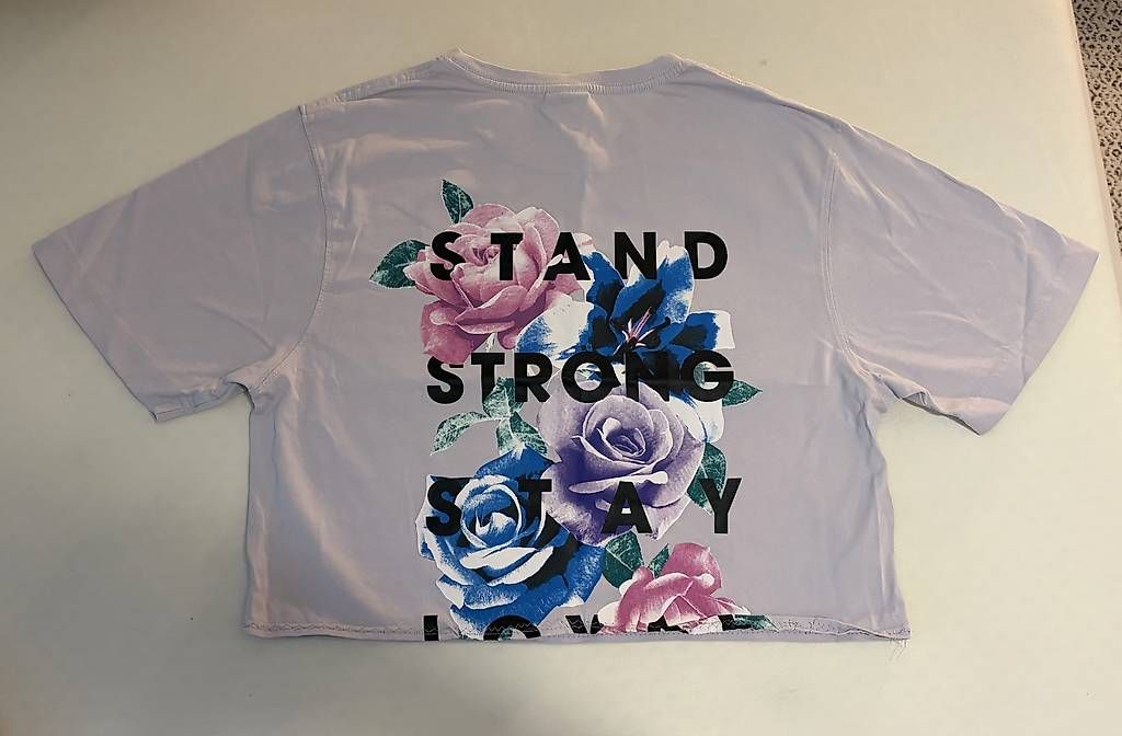 T-Shirts: Tshirts unterschiedlich – Gebraucht aus Zürich von mic_m6nc 3