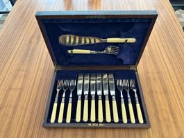Antikes Fischbesteck-Set (Harrison Fisher & Co. Sheffield)