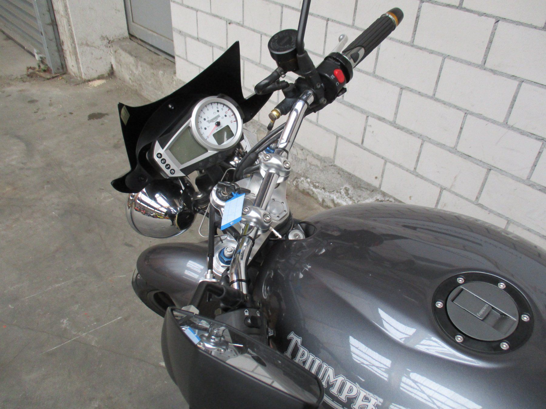 Triumph Strada: Triumph speed triple 1050 – Usato da Seon venduto da zomahandel 4