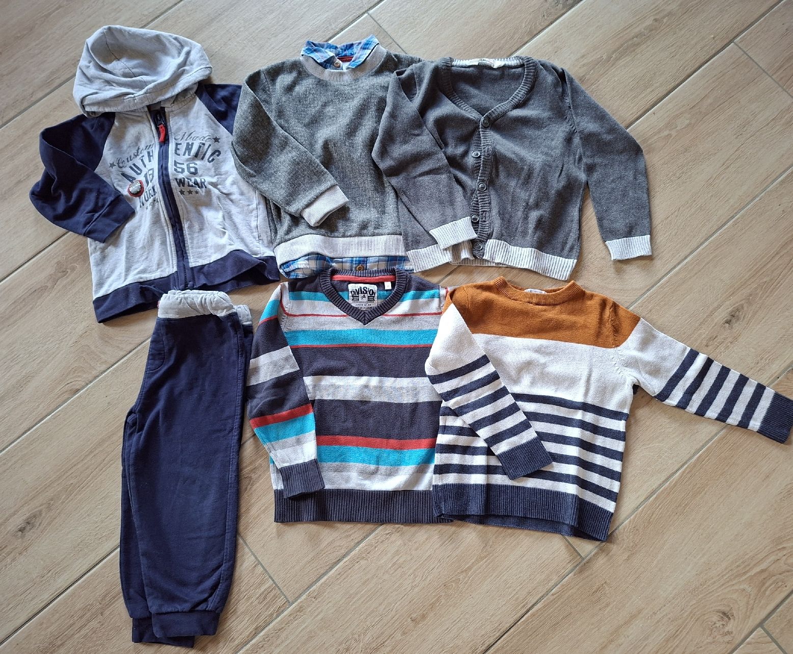 Lotti & Set di vestiti: Kleiderpaket Junge Gr.98 – Usato da Schüpfheim venduto da lin_p7wr 1