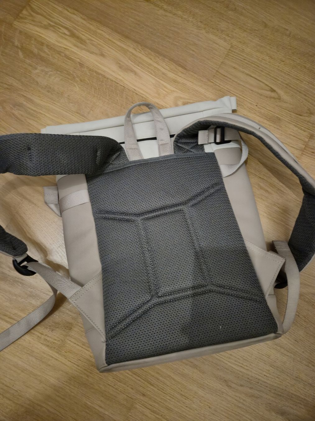 Kapten & Son Zaini: Kapten & Son Helsinki Lila Rucksack – Usato da Aarwangen venduto da fab_k5ck 2