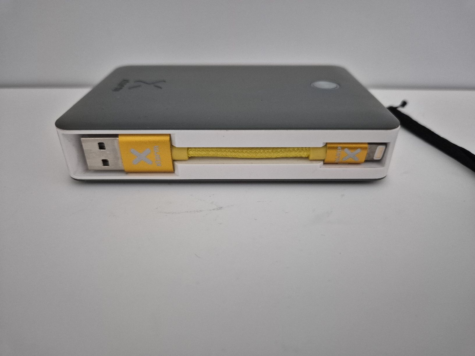Xtorm Caricabatterie: Xtorm XB201LU Power Bank – Usato da Domat/Ems venduto da cowi 1
