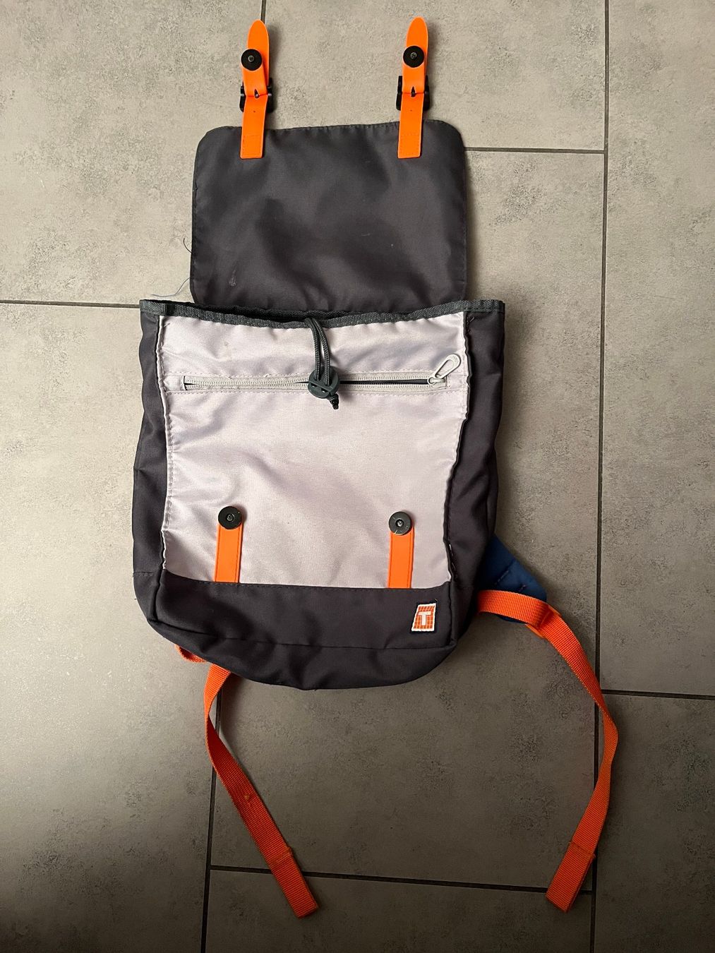 Zaini: Rucksack für kleine Kinder – Nuovo (secondo la descrizione) da Giubiasco venduto da gorgon621 3