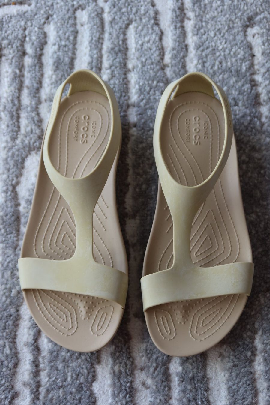 Crocs Scarpe da donna: Damensandale von CROCS, Grösse 40 - NEU – Nuovo e nell'imballaggio originale da Zürich venduto da Piki7
