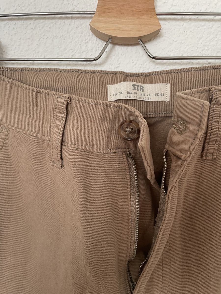 Stradivarius Pantaloni: Hose Stradivarius Gr. 36 – Nuovo (secondo la descrizione) da Baden venduto da cheyenne_5400 1