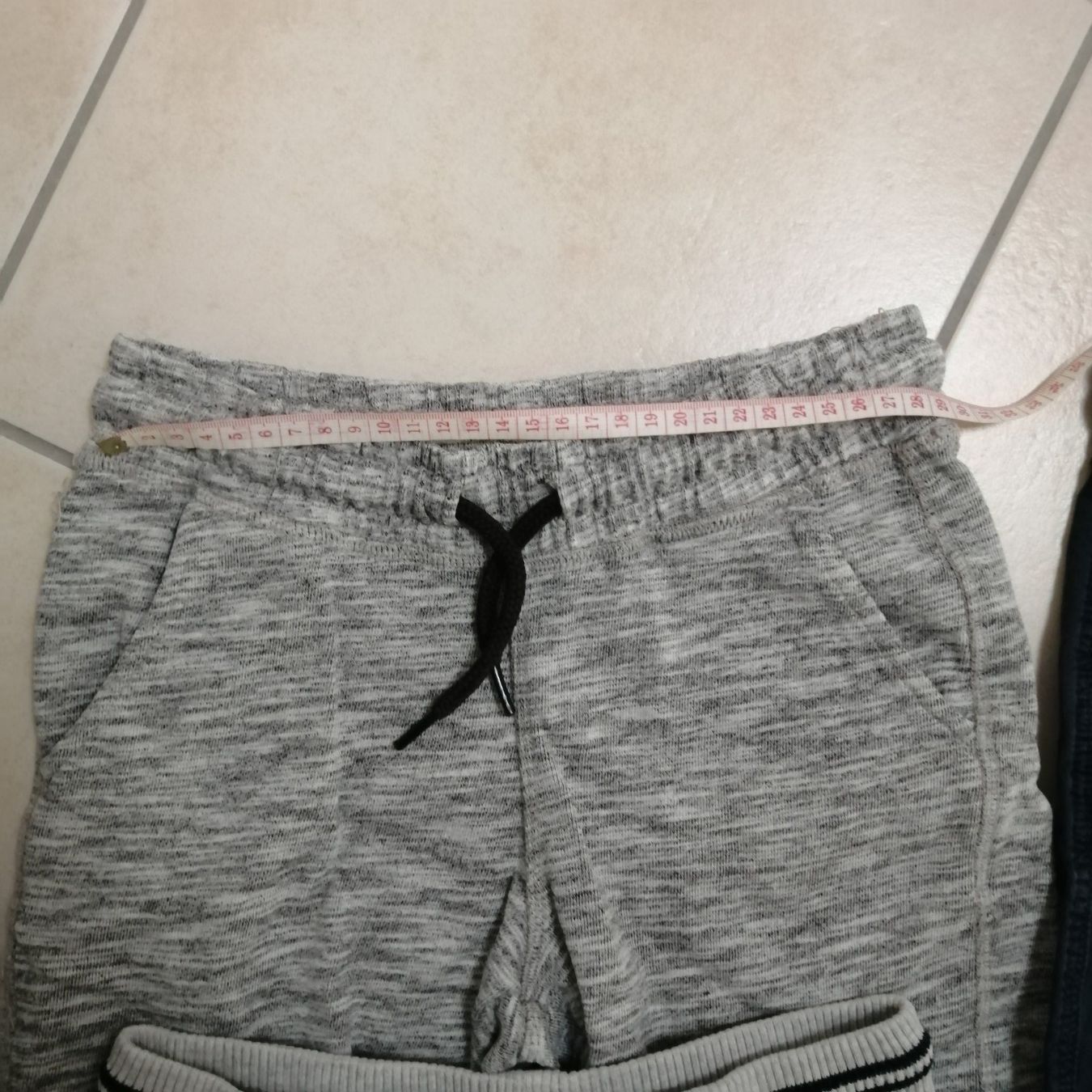 Pantaloni: Sommerhose Gr 122/128 – Usato da Henau venduto da AXAA 2