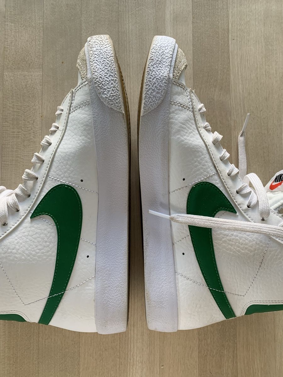 Nike Scarpe da uomo: Nike Blazer Mid 77-White Pine Green (GS) – Usato da Niederhasli venduto da Daumeier 2