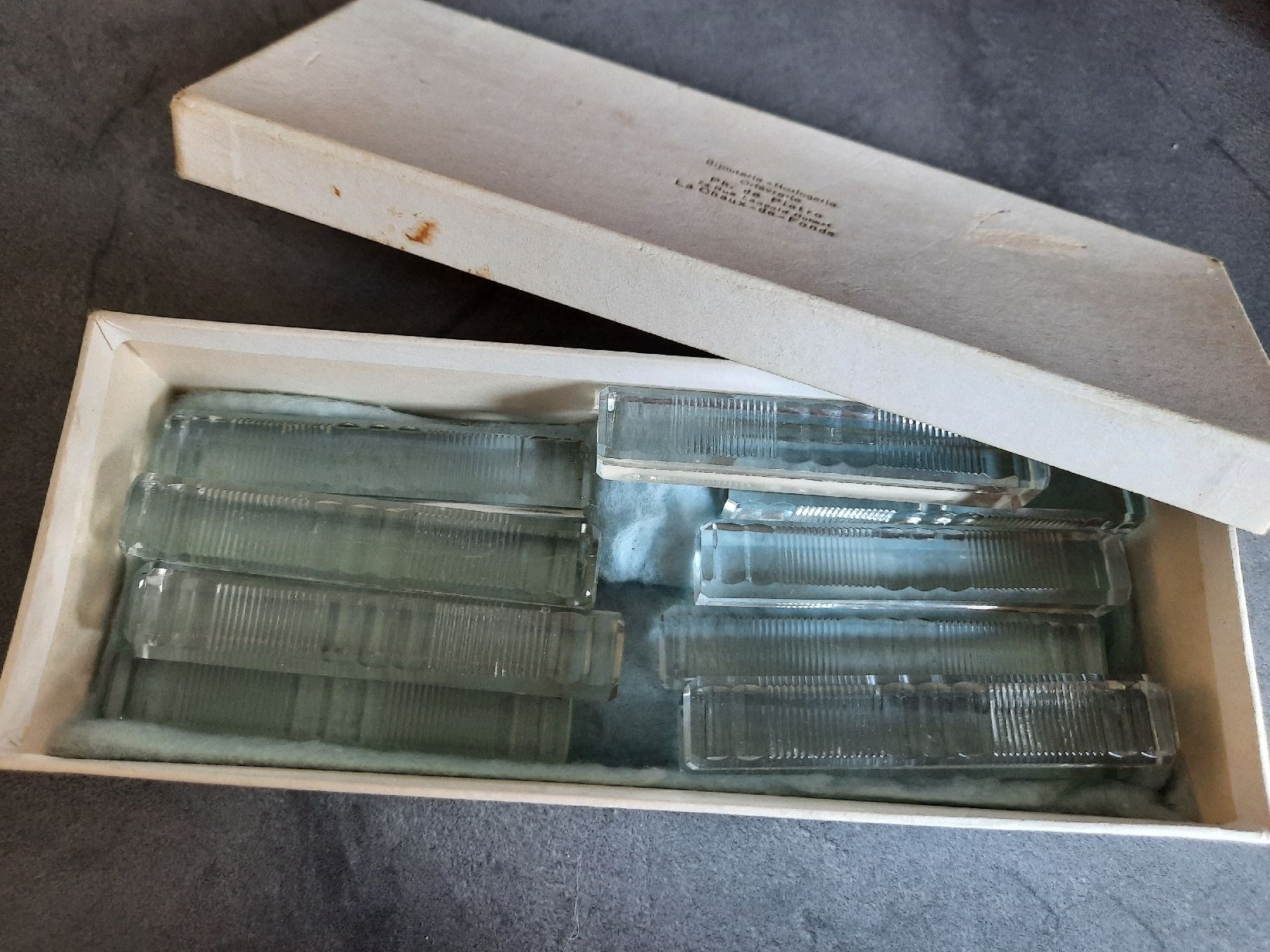 Set di posate: 12 PORTE-COUTEAUX, en CRISTAL – Usato da Le Locle venduto da marylise01 3