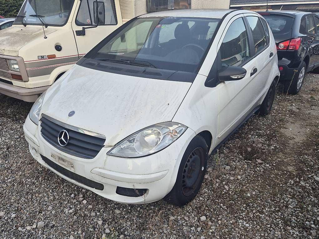Autos: Mercedes startet 150000km – D'occasion à Biel/Bienne par MS90s