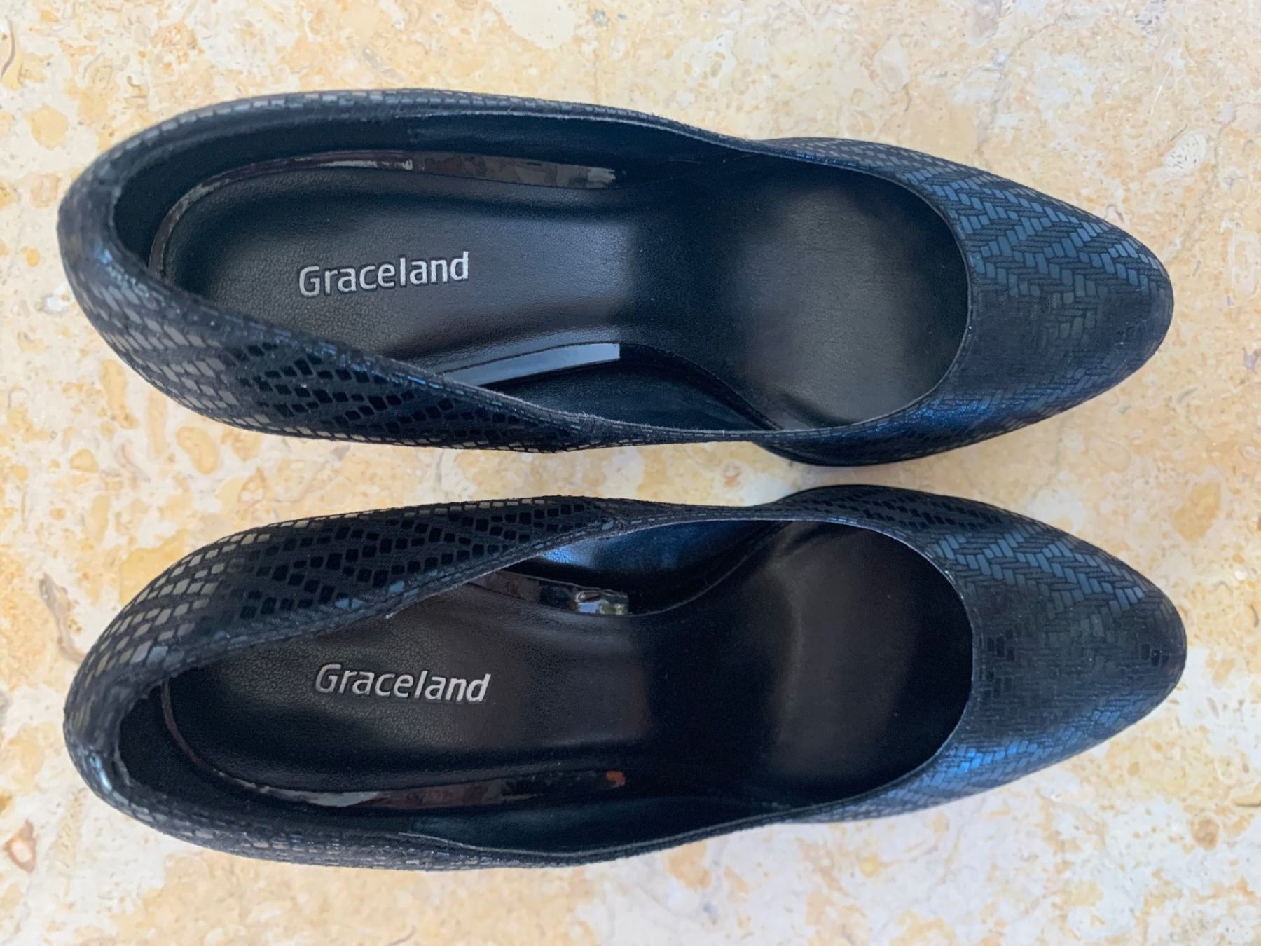 Graceland Scarpe da donna: GRACELAND Pumps mit hohem Absatz 37 – Usato da Soyhières venduto da Spartan117 5