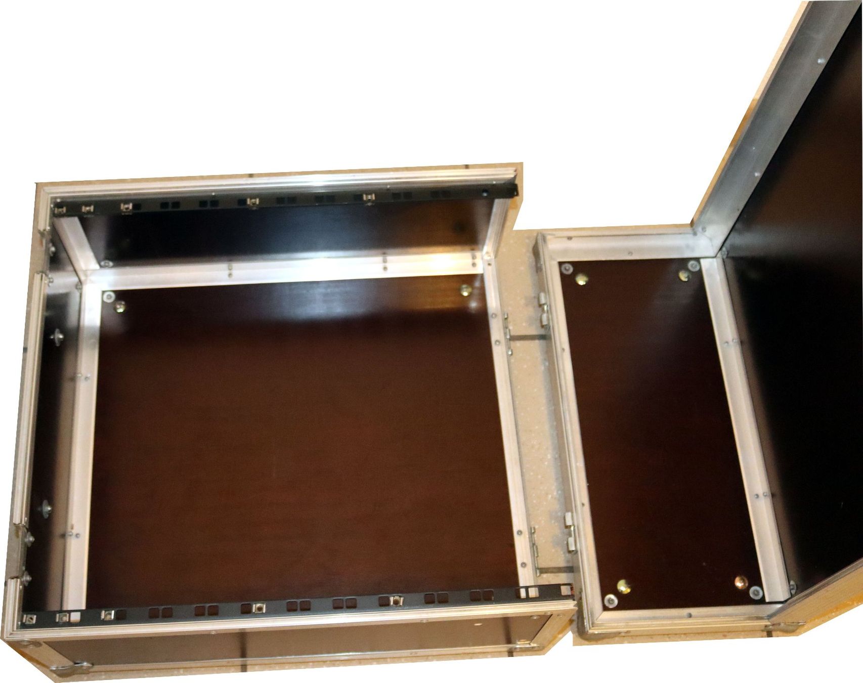 Reisekoffer: Flightcase für 19"-Geräte – Gebraucht aus Bühler von bibafg 2