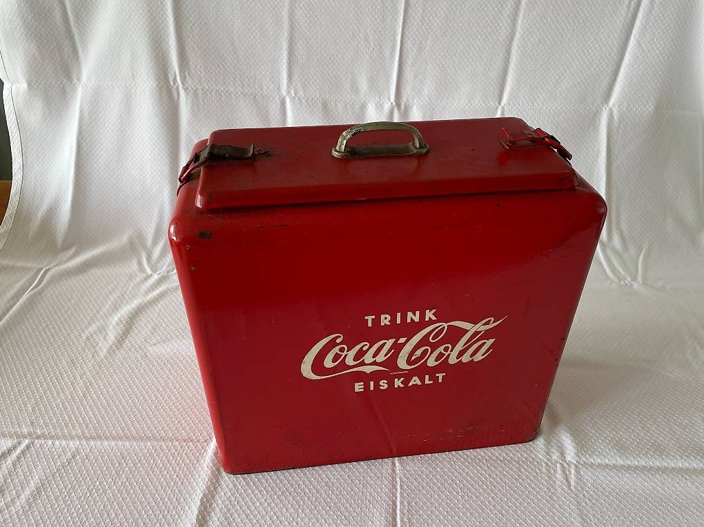 Coca-Cola Altro in Stoviglie & Bicchieri: Grosse Coca-Cola Sammlung mit über 250 Original-Stücken – Usato da Unterengstringen venduto da Ricardo15Frank 6
