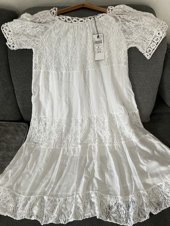Sommerkleid weiss mit Spitze Grösse M neu mit Etikette