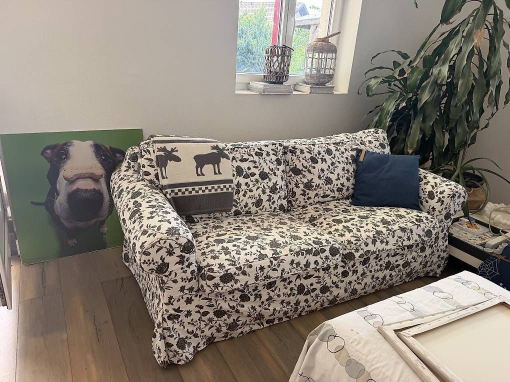 Divani: Ektorp sofa bed ,3seats IKEA – Usato da Epalinges venduto da flo_7p8m