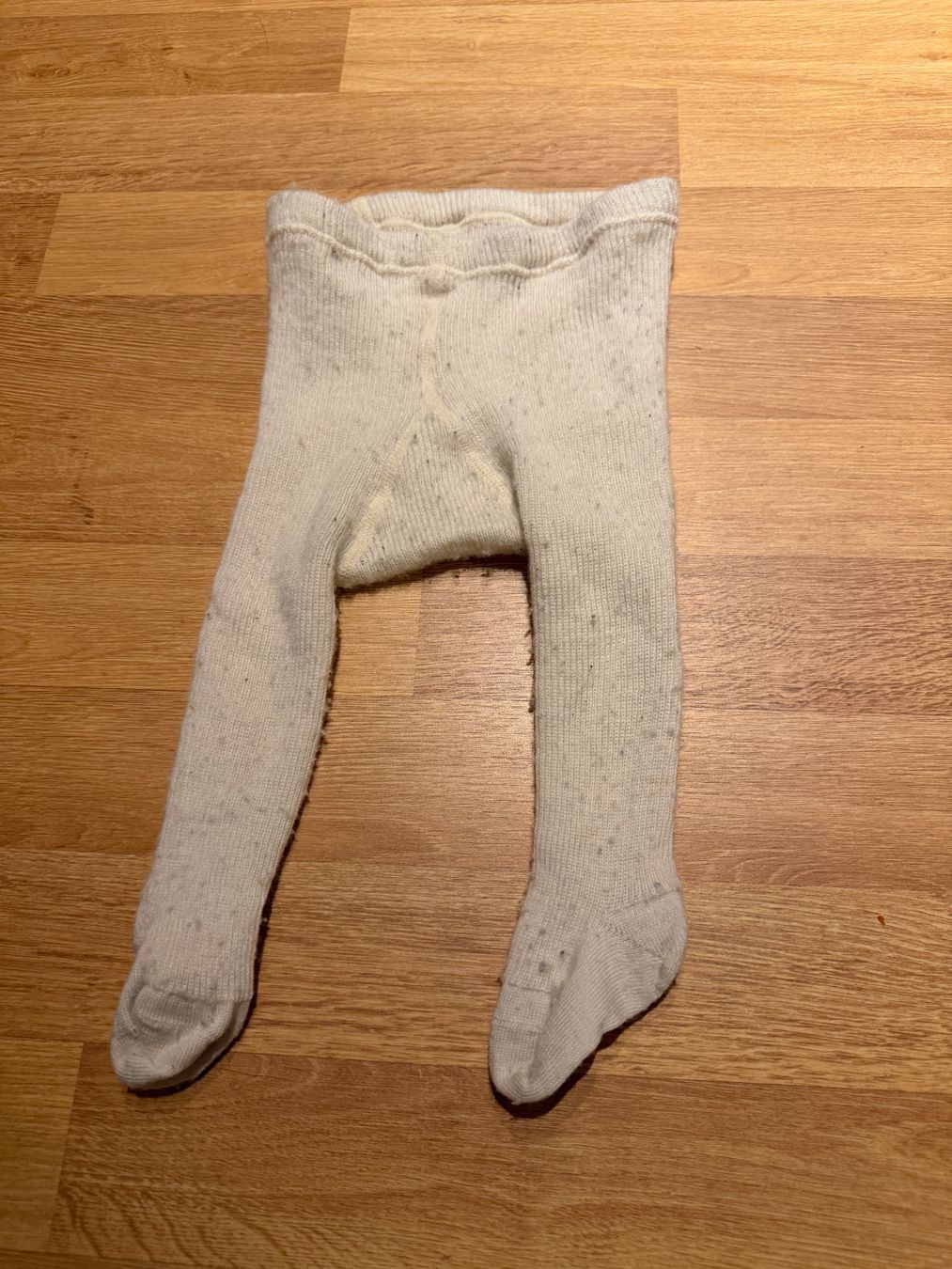 Sonstige Kleidung: Wollstrumpfhose 50-62 – Gebraucht aus Niedermuhlern von ste_c5h9
