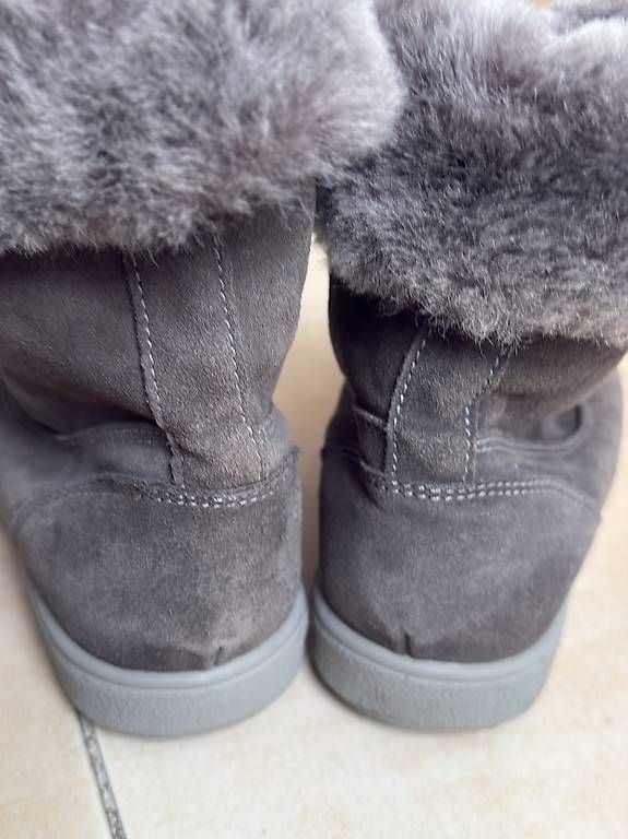 Chaussures femmes: Winterschuhe Helvesko Gr.36 – D'occasion à Lommiswil par ivc_zt7z 1