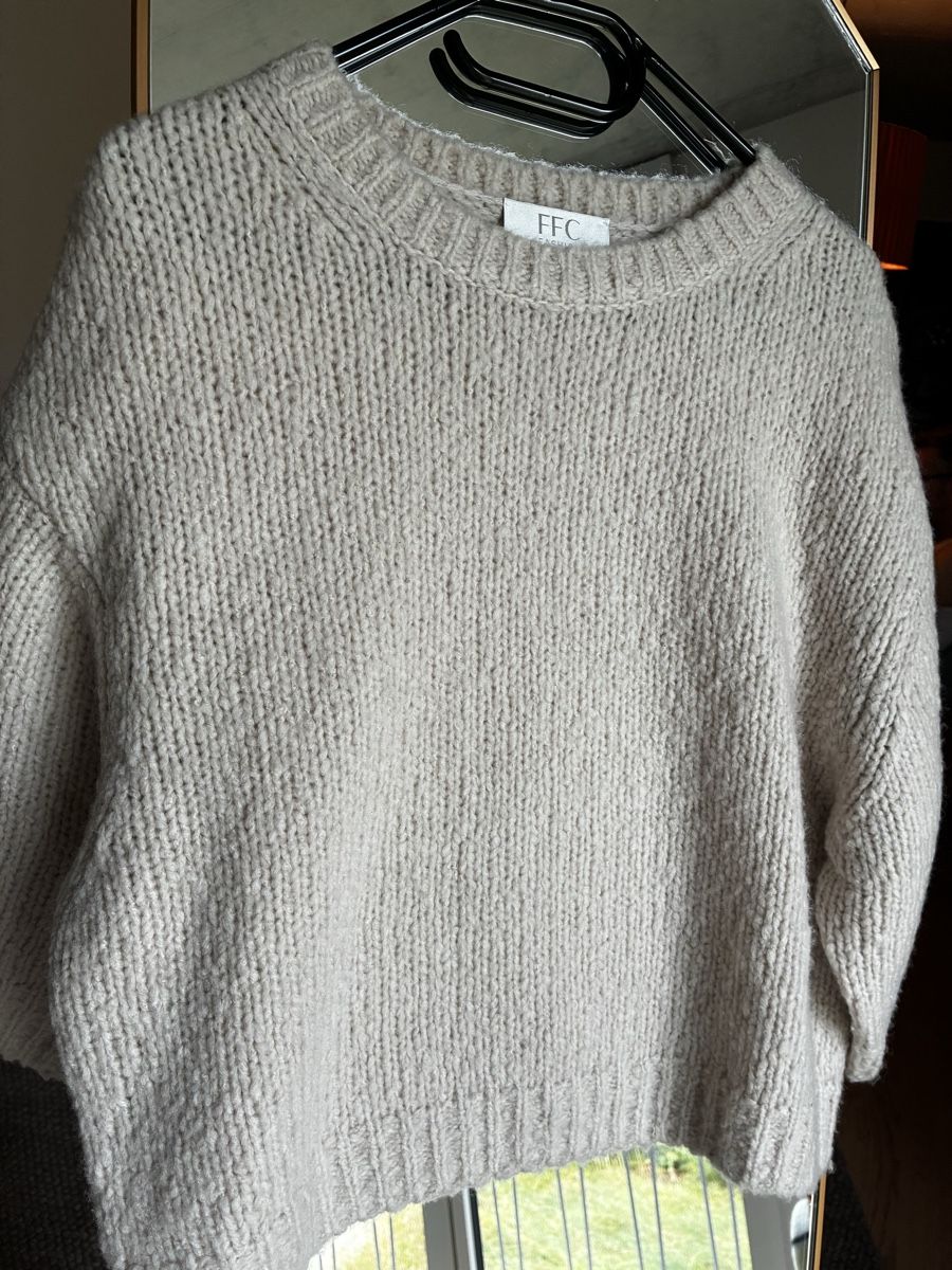 Pulls & Sweat-shirts: FFC! wunderschöner Strickpullover gr. S – Neuf (Voir description) à Winterthur par Mitschg 2