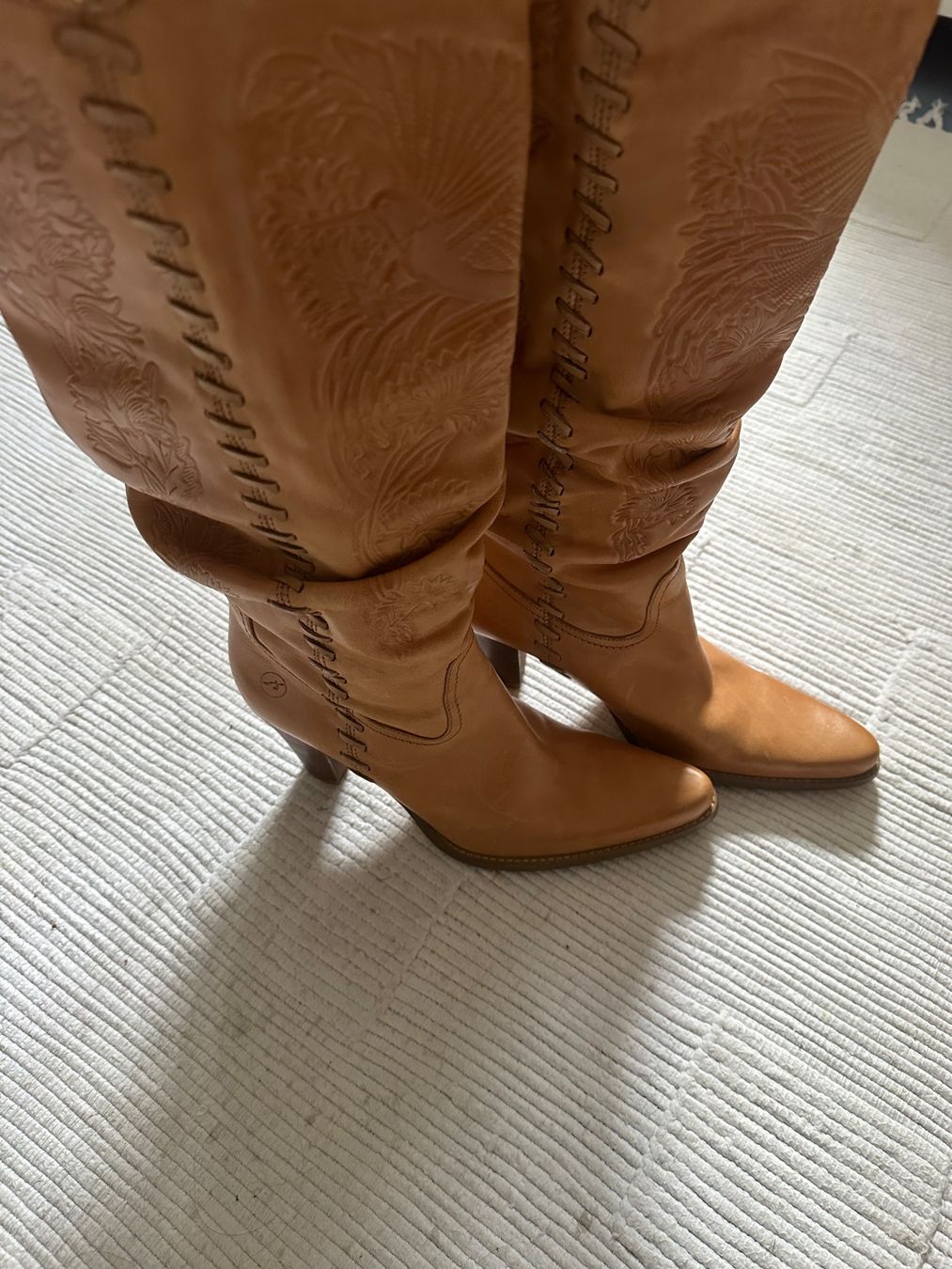 Chaussures femmes: Coole Stiefel Cowboystyle – D'occasion à Rüeggisberg par Blume060 1