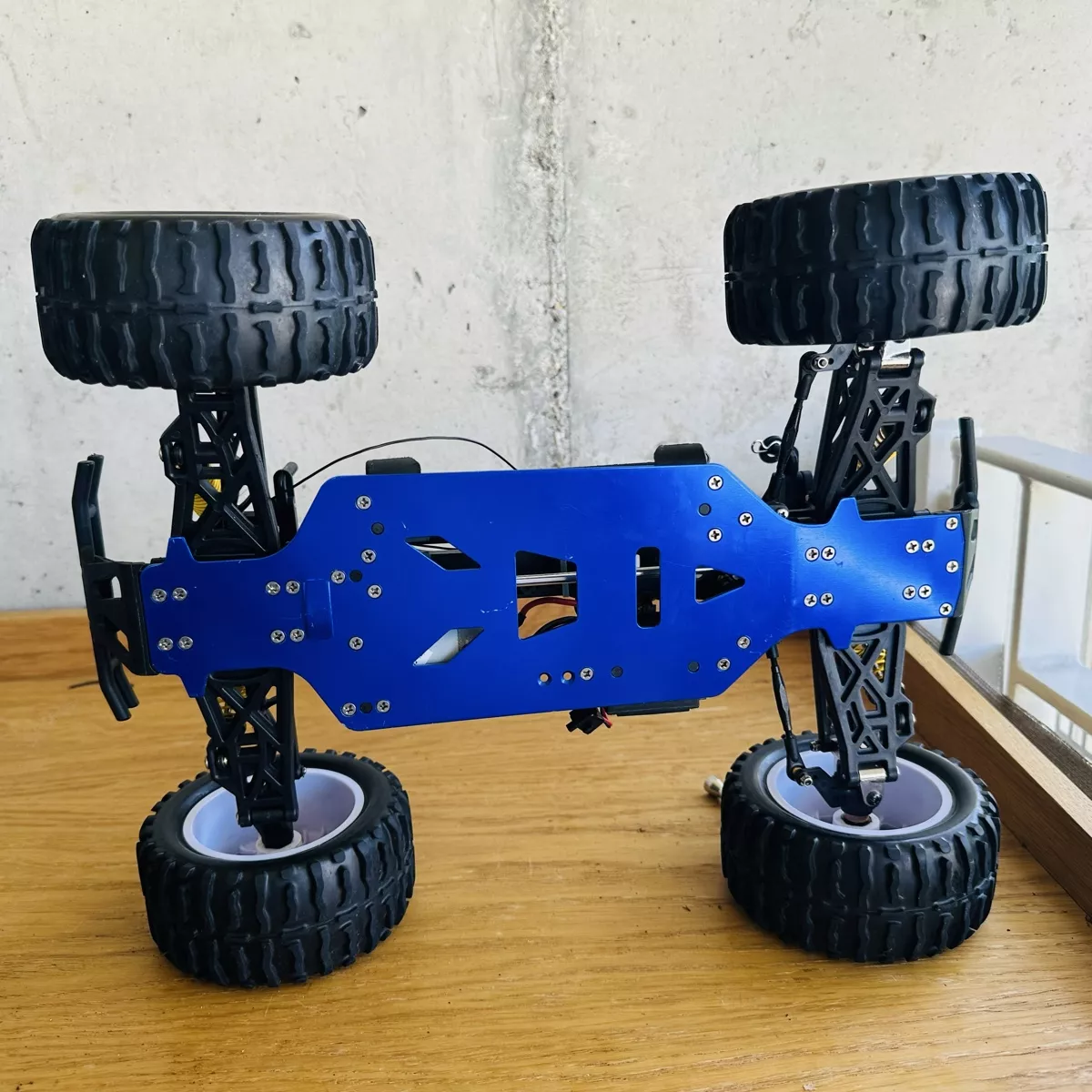 Modellismo RC: Rc auto teil – Difettoso da Nebikon venduto da sal_pvk8 3