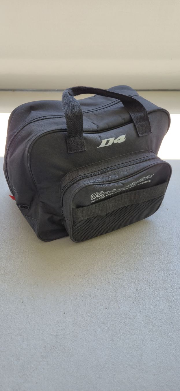 Troy Lee Helme: Casque troylee D4 carbone – Gebraucht aus Cheseaux-Lausanne von stevo85 7