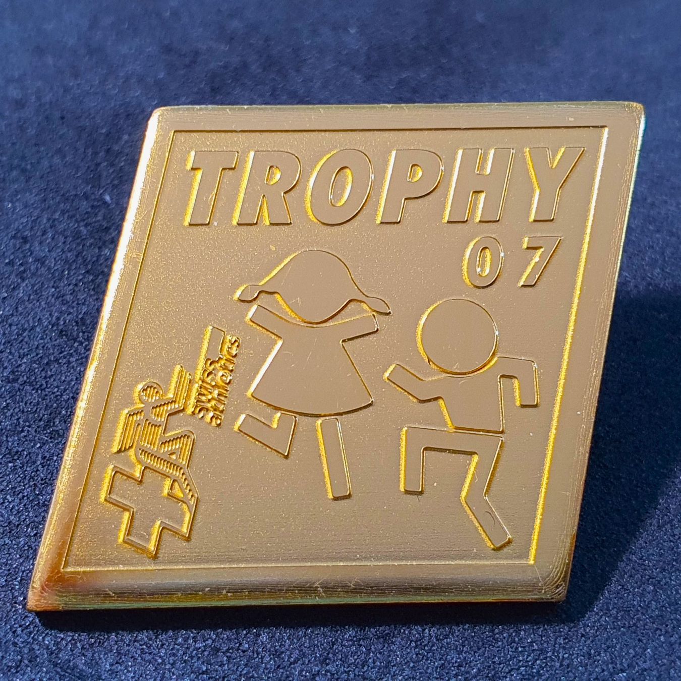 Placchette & Badge: Y324 - Pin Tropy 2007 Swiss Athletics – Usato da Reinach BL venduto da Boston-Verkauf