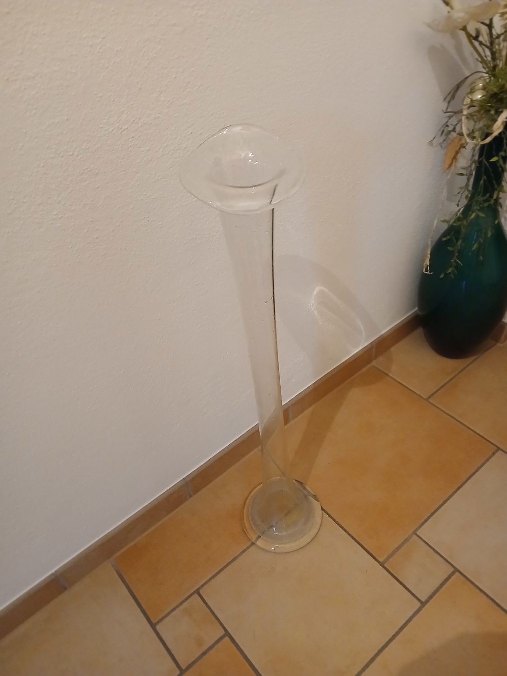 Vasen & Gefässe: Bodenvase Glas – Gebraucht aus Galgenen von Leila46 1