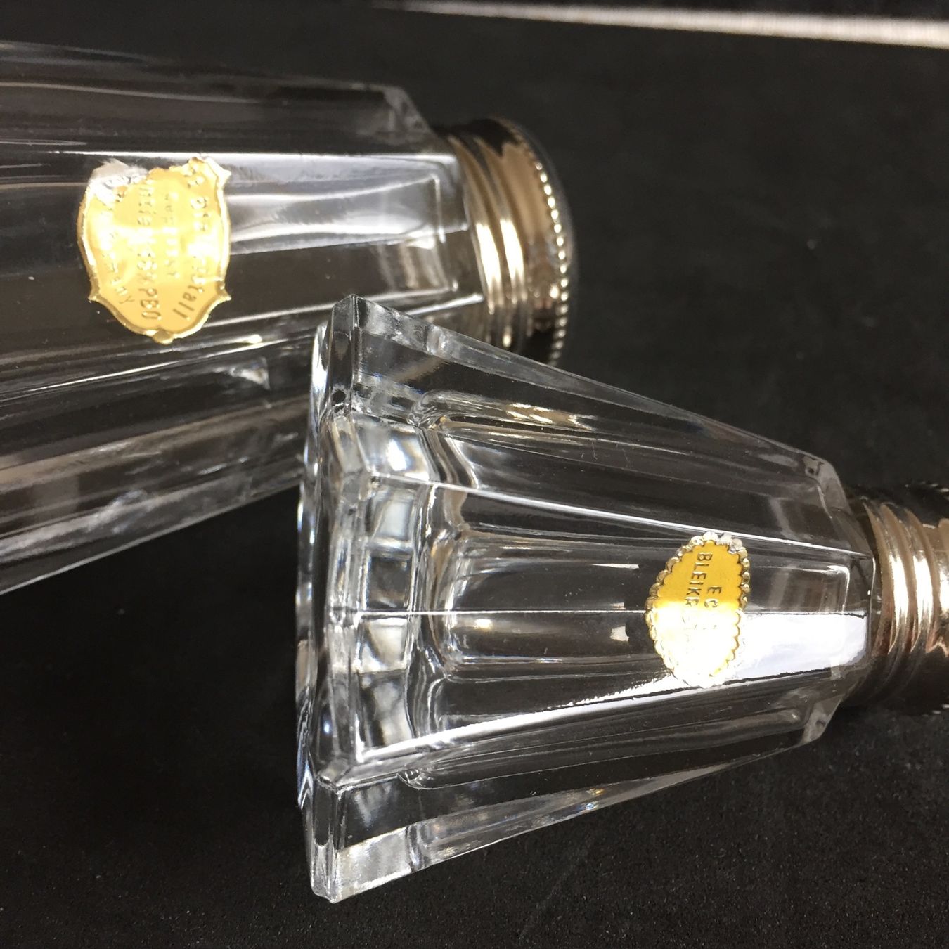 Set di piatti: Service - salière - sucrier / parmesan – Usato da Sion venduto da accroshoes 2
