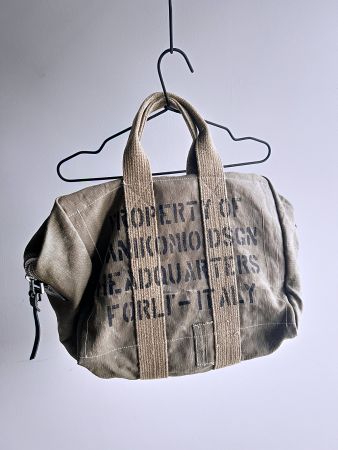 MANIKOMIO DSGN Tasche Unikat aus Armeezelten von 1948 - WOW!