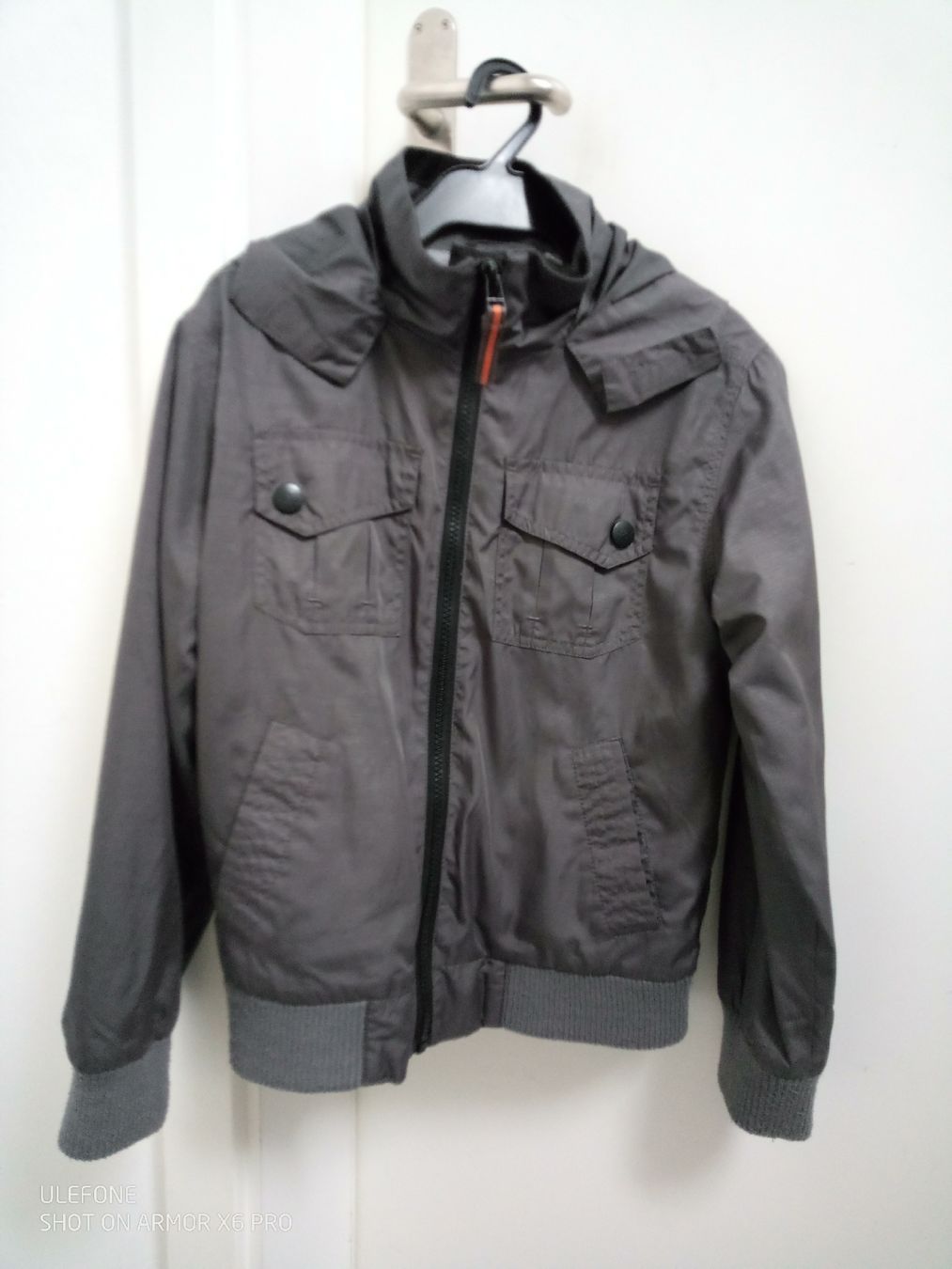 C&A Giacche & Cappotti: Übergangsjacke/ Coole Jacke Gr. 134 – Usato da Volketswil venduto da Car1